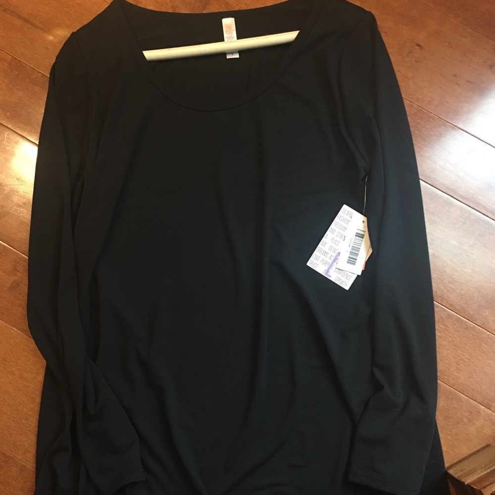 Large Solid Black Lynnae